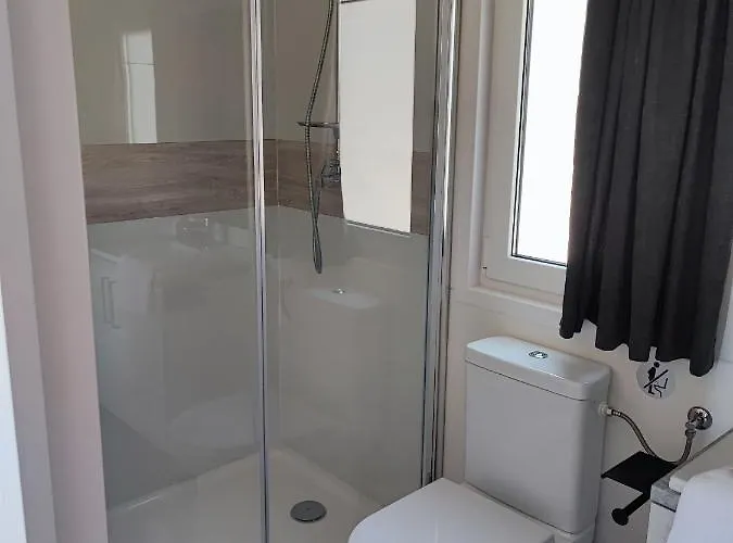 Hollers Homes Haus Mary Дом отдыха *
