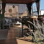 Hollers Homes Haus Mary Drage