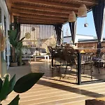 Hollers Homes Haus Mary Drage