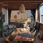 Hollers Homes Haus Mary Drage