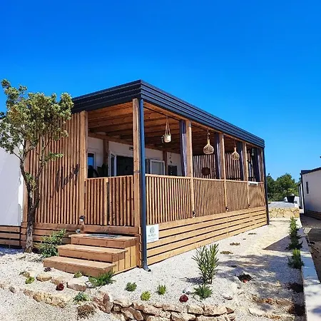 Hollers Homes Haus Mary Holiday home Drage