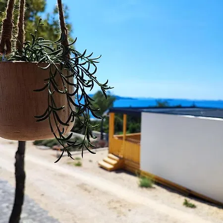 Hollers Homes Haus Mary Holiday home *