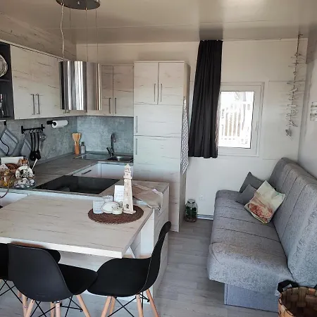 Hollers Homes Haus Mary * Drage