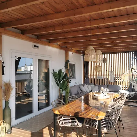 Hollers Homes Haus Mary * Drage