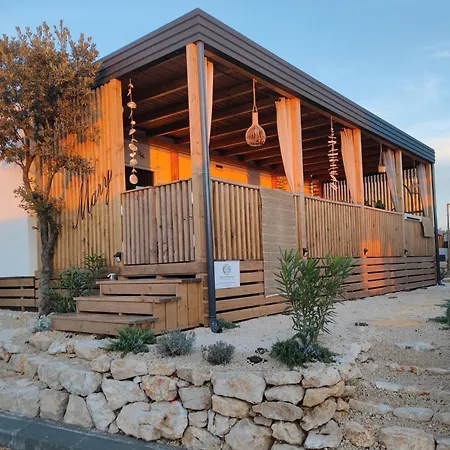 Hollers Homes Haus Mary Holiday home *
